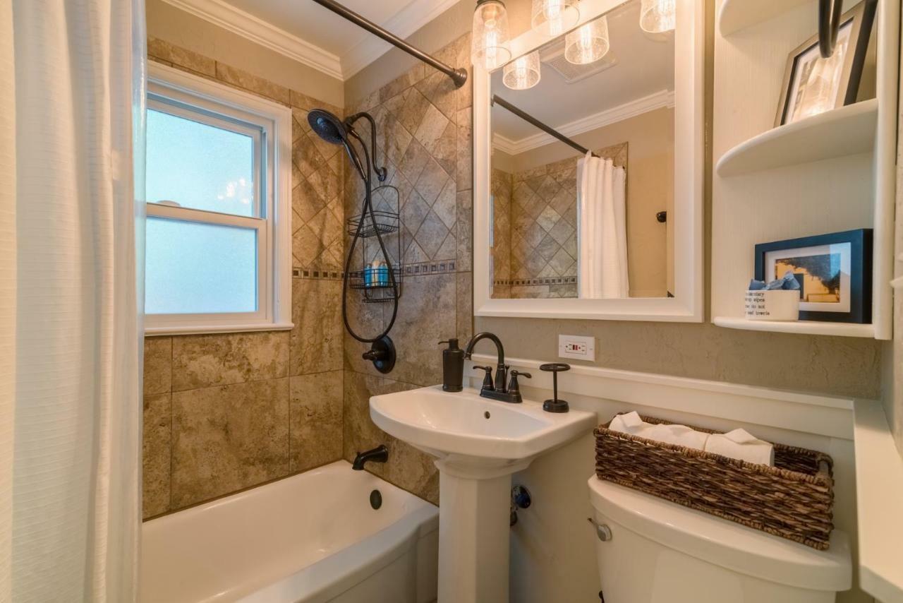 Willa Italian Style In Old Town With Private Hot Tub Fort Collins Zewnętrze zdjęcie